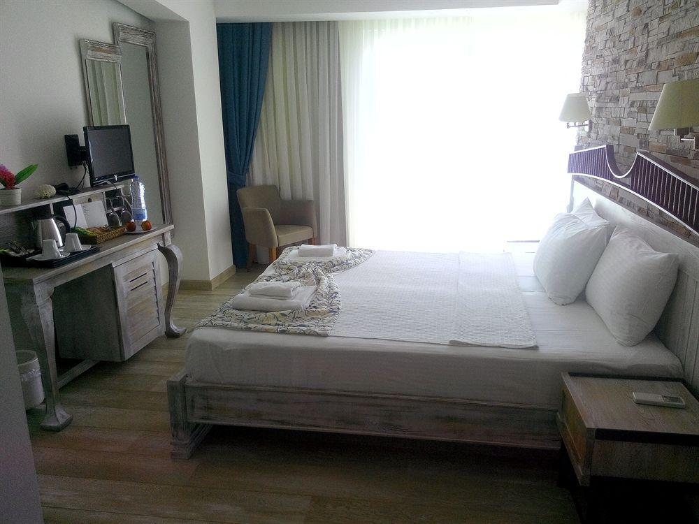Dedeminn Marina Hotel Gocek  Bagian luar foto